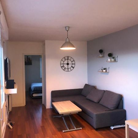 Appartement T2 - Proche Rer 사르투르빌 외부 사진