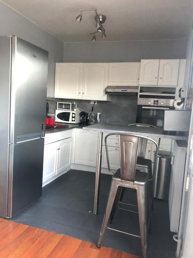 Appartement T2 - Proche Rer 사르투르빌 외부 사진