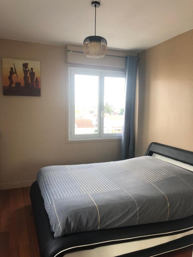Appartement T2 - Proche Rer 사르투르빌 외부 사진